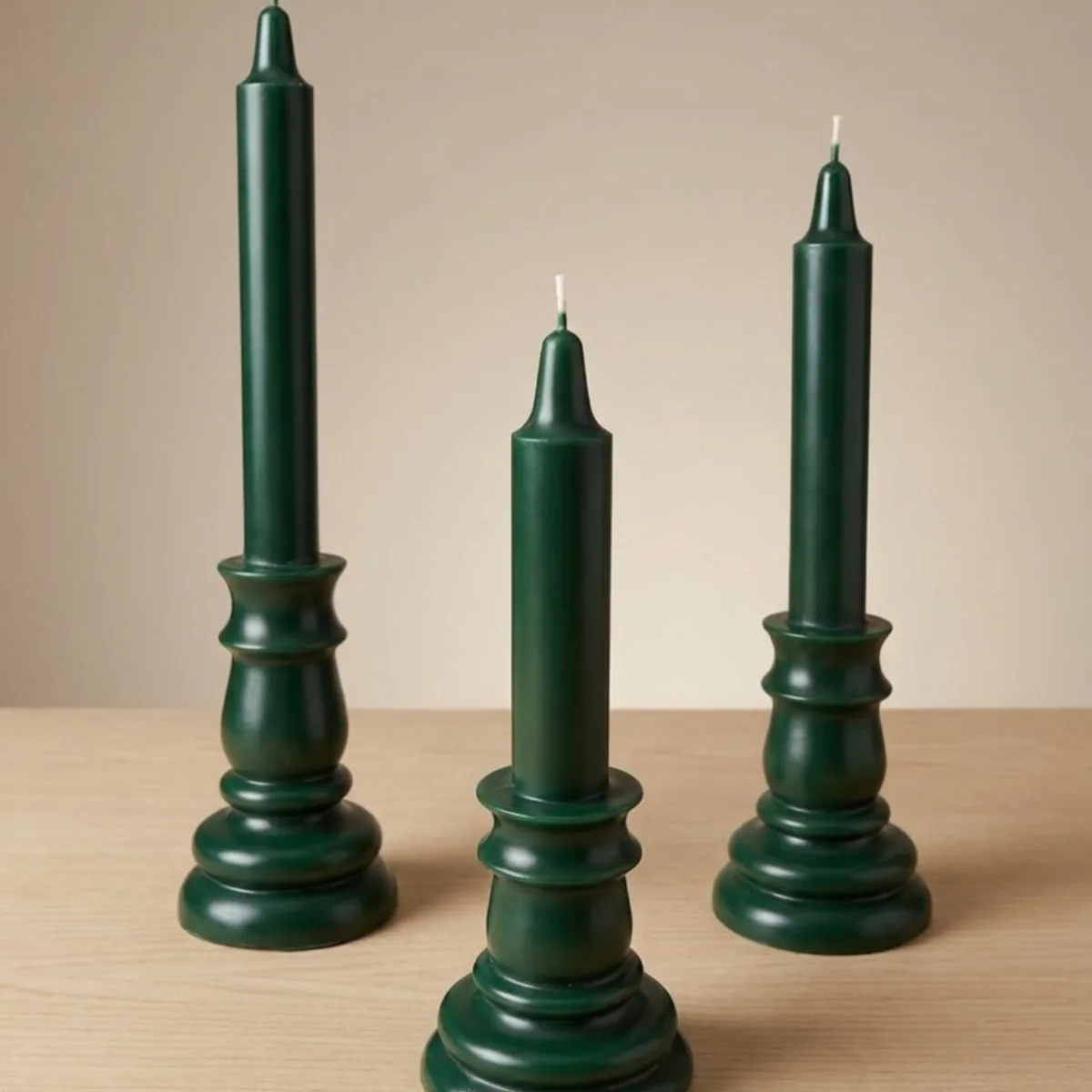 Store shelf with candles and floral pieces